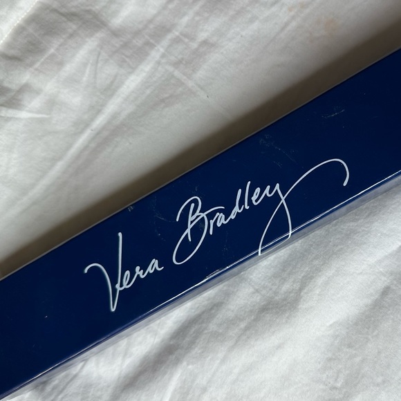 Never worn!! Vera Bradley Nantucket Navy watch 🌊⚓️⌚️ - Picture 3 of 9